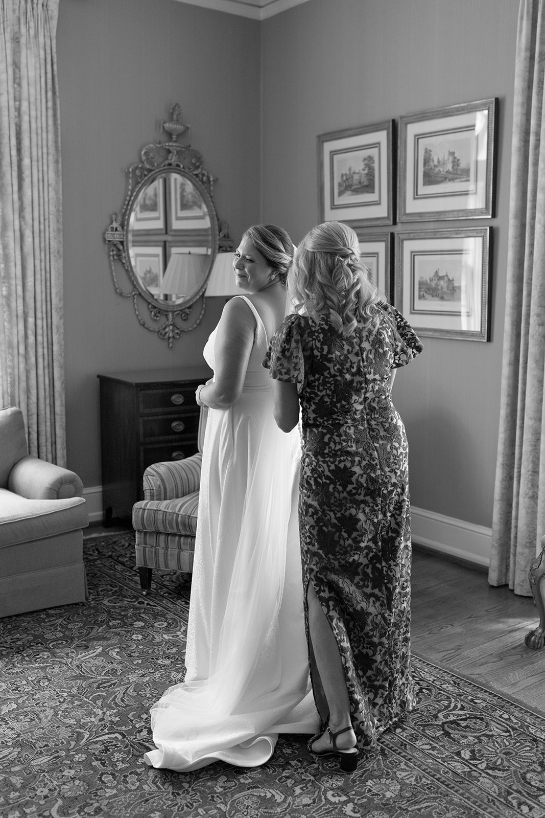 the bride and her mother 