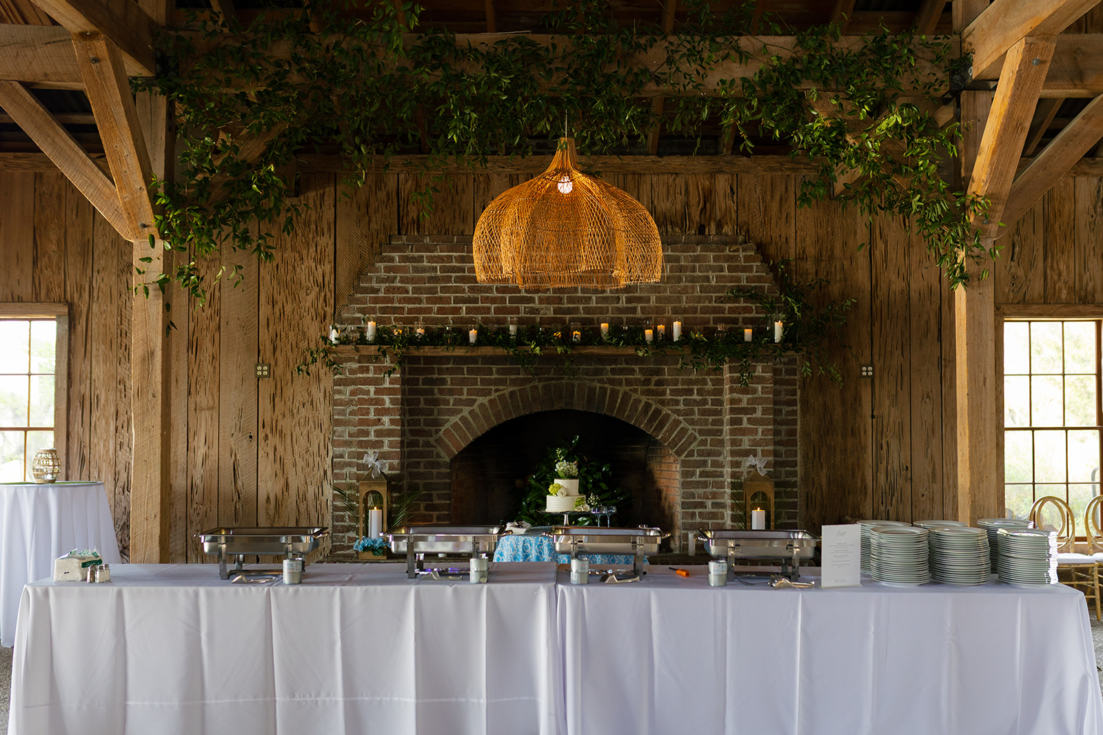 wedding reception sweetheart table